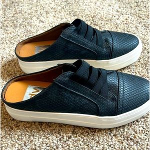 Dolce Vida Slip on Tennis Shoes